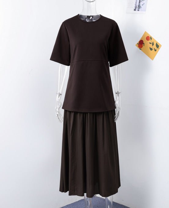 Robe Longue Élégante en Patchwork Plissé Marron avec Ceinture - ModeVogue