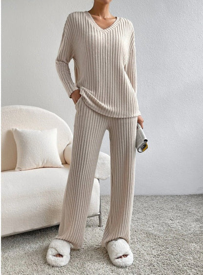 Ensemble femme tendance : Haut à manches longues et pantalon droit - ModeVogue